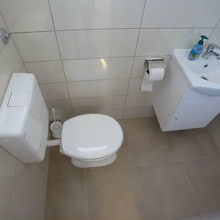 Mate Apartman *